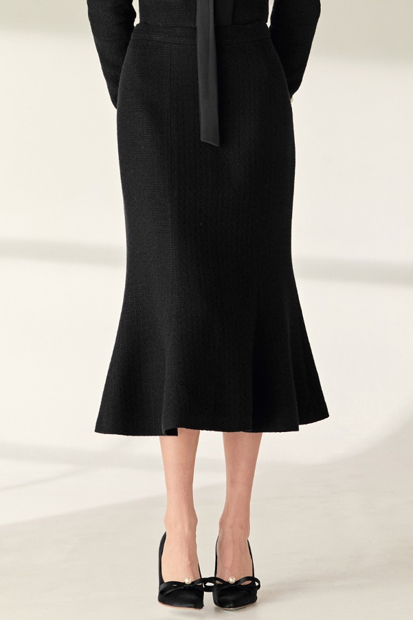 [12/11 예약배송]CYNDI Mermaid tweed midi skirt (Black)