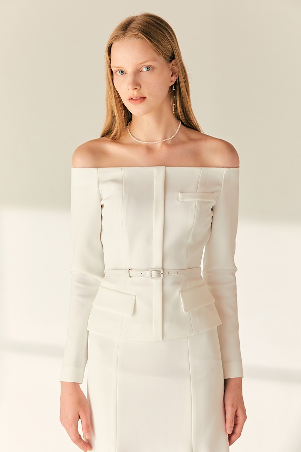 WENDIE Off shoulder belted jacket detailed blouse (Off white)
